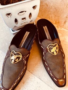 Donald J. Pliner Brown Slip-On Mules with Gold Heart Accent